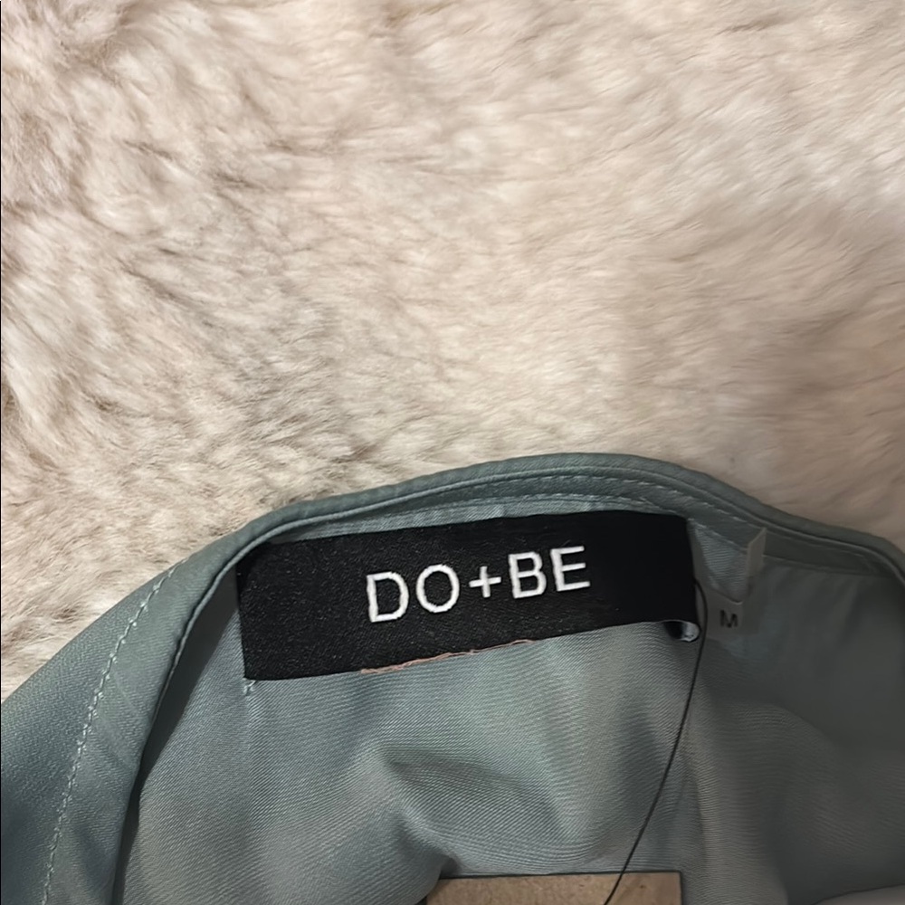 DO+BE Soft Green Dress-NWT - Picture 2 of 6